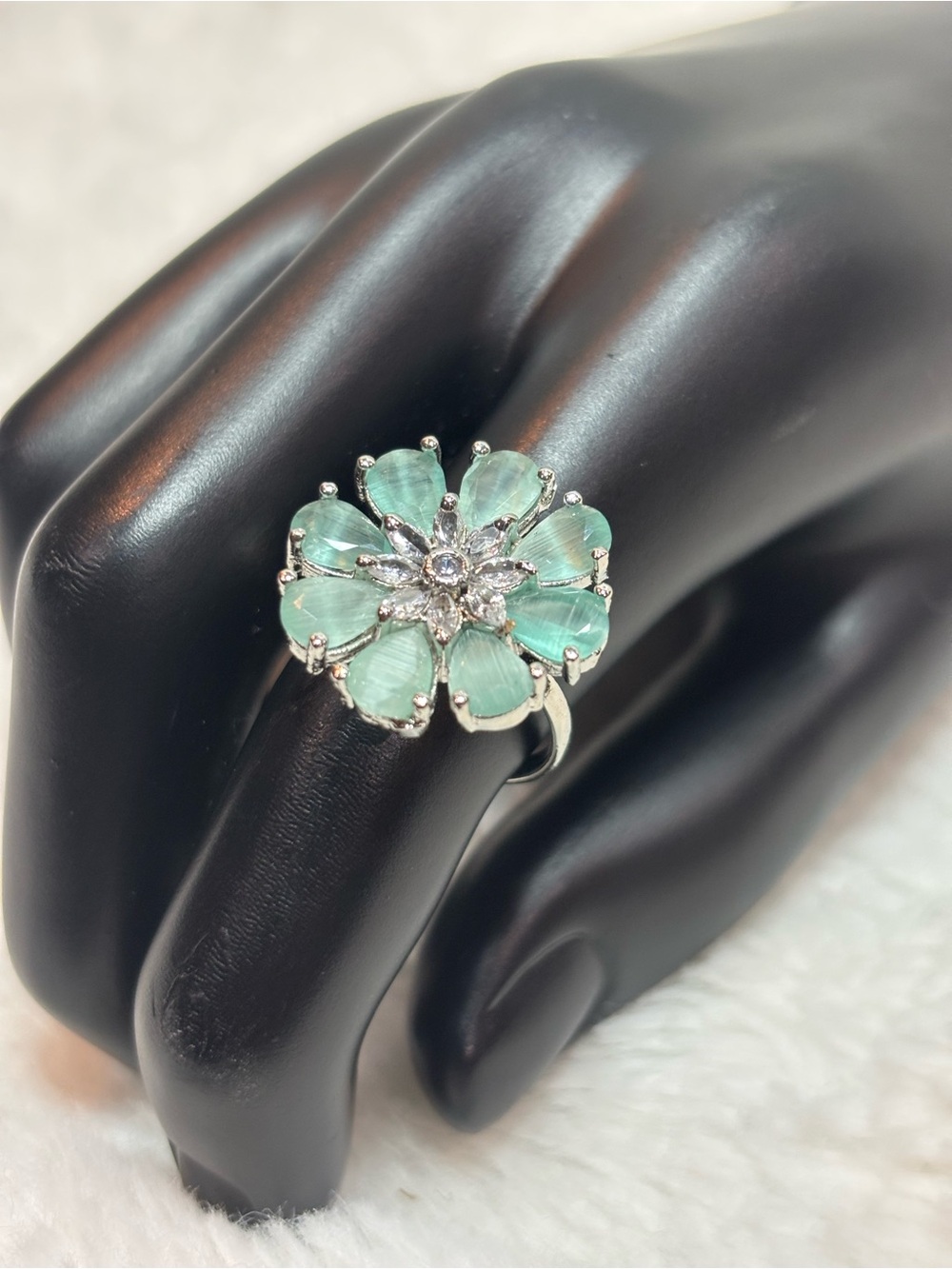 Aqua Chalcedony Flower 925 Silver plated Ring New Size 7 so pretty
